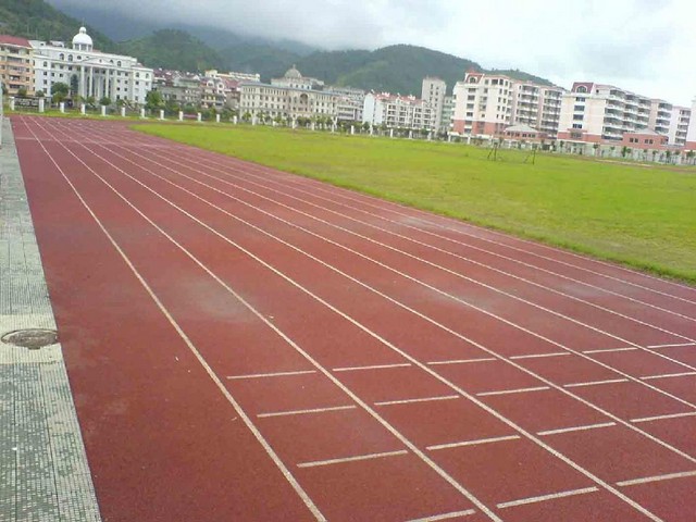 橡膠跑道怎樣才能分析質量標準？